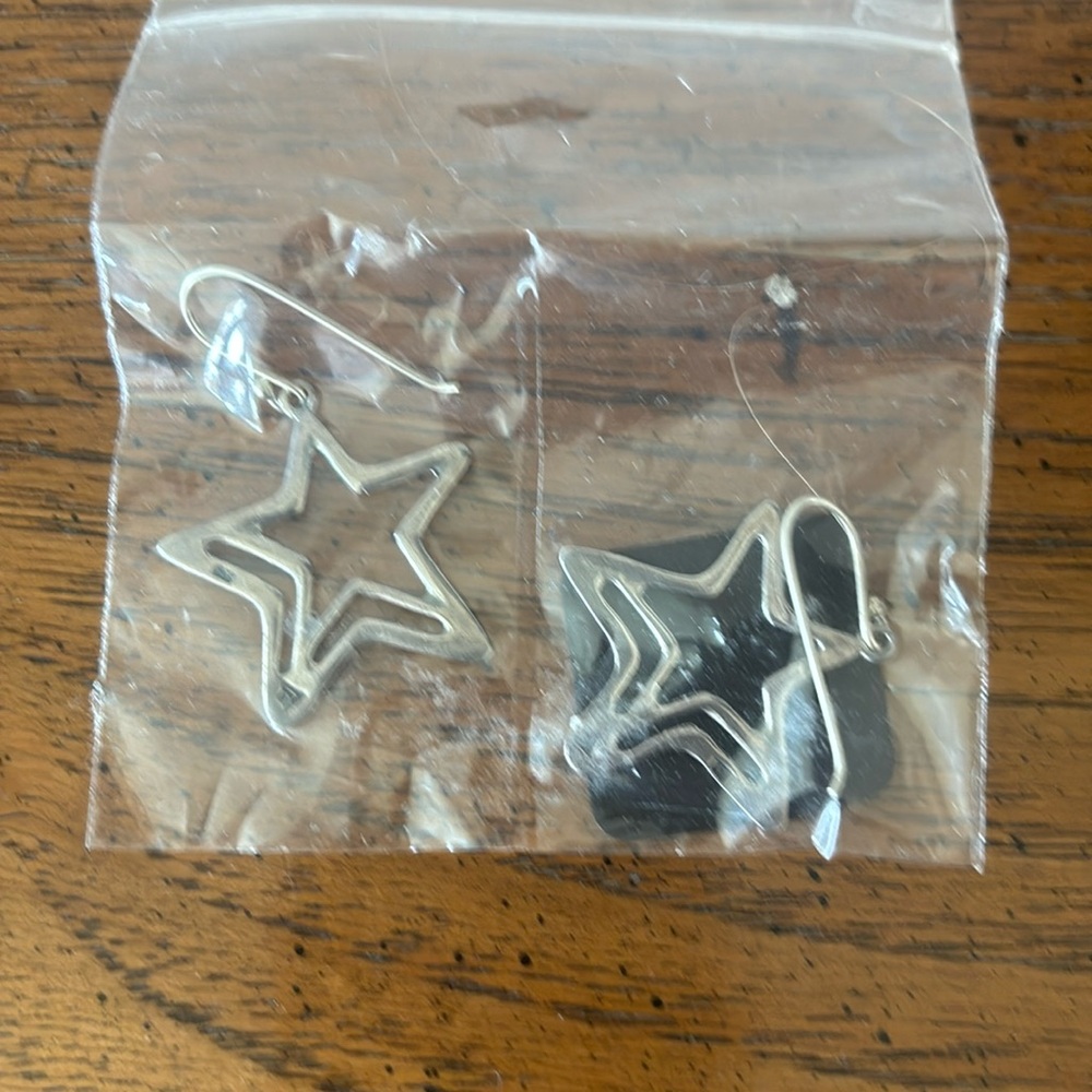 Silpada Sterling Silver wire earrings